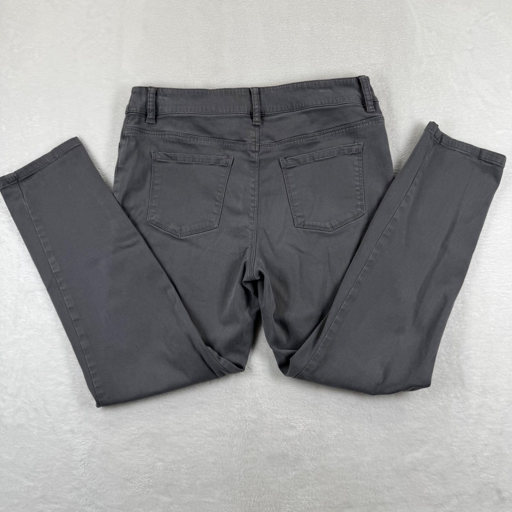 Chicos Gray Ankle Pants Size 0 (4/6) Slim Leg Stretch Cotton Rayon Rhinestone